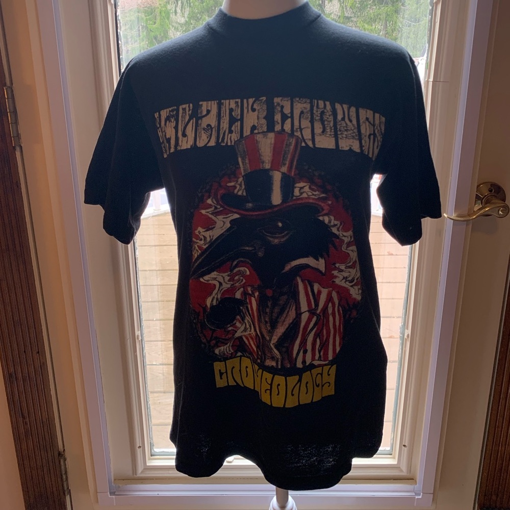 Black Crowes 2010 tour size M Graphic Men’s T-Shirt with Patriotic Raven Print